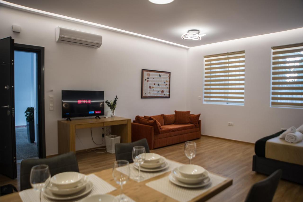 Kanari Elegant And Cozy Studios Каламата Екстер'єр фото