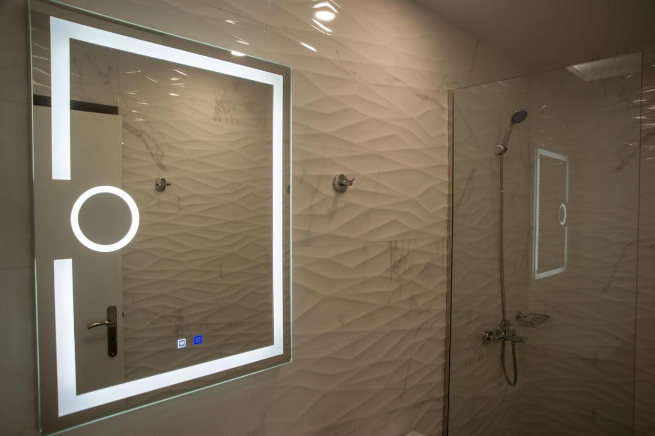 Kanari Elegant And Cozy Studios Каламата Екстер'єр фото